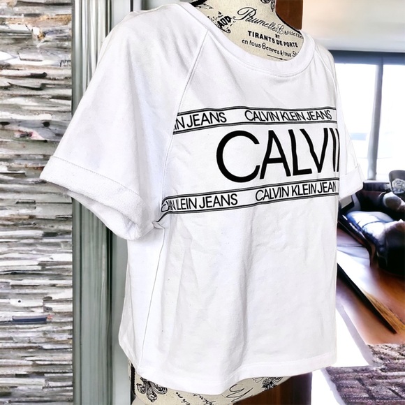 NWT Calvin Klein White Logo Short Sleeve Crop Top Size Large - Picture 5 of 13